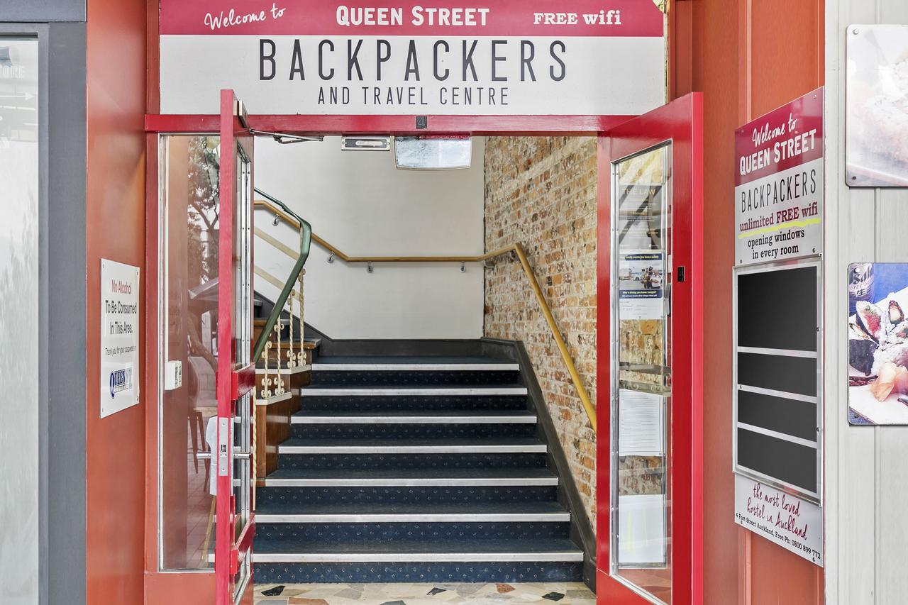 Queen Street Backpackers Auckland Exterior photo